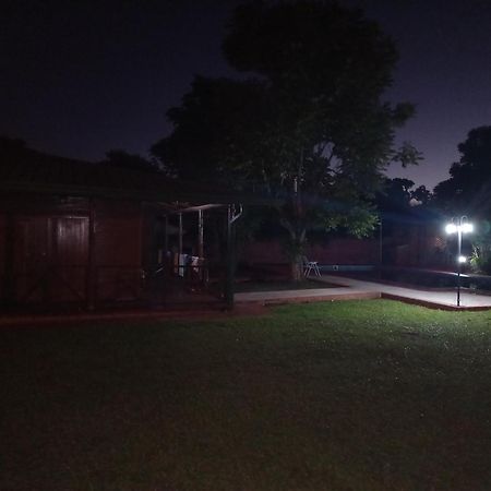 Cabanas Raices Pampeanas Puerto Iguazú Exterior foto